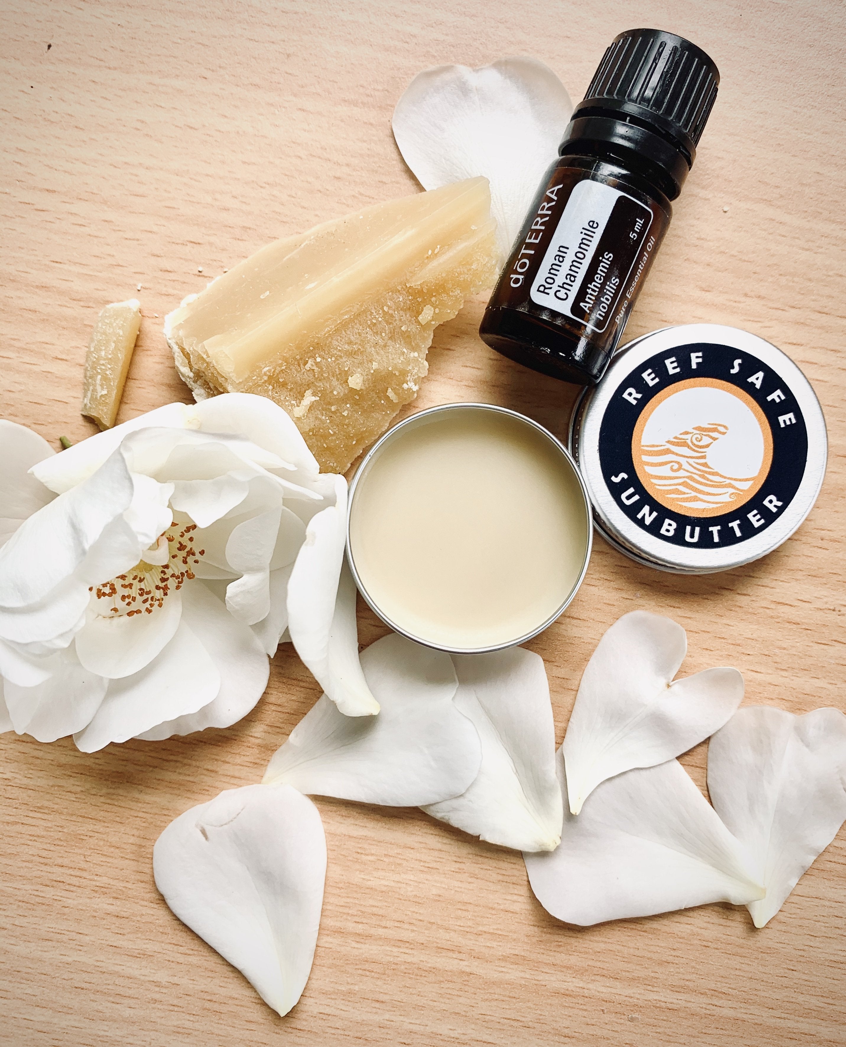 DIY Christmas : Sacha's restorative lip balm for summer-kissed lips